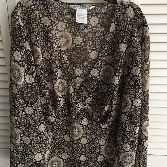 ladies lace tops size 18